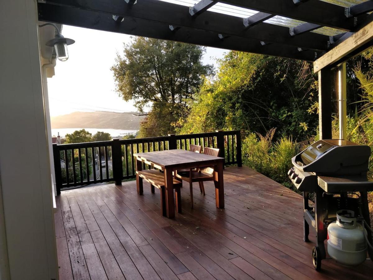 Tiny House In The Sky Hotel Dunedin Exterior foto